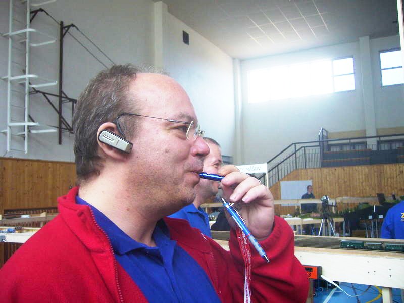 z2011102